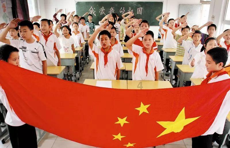退伍后竟干这个?抓!